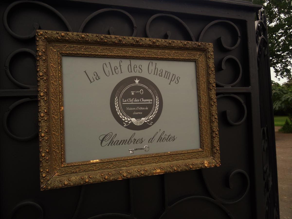 Villa La Clef Des Champs Chailly-en-Biere Exteriör bild